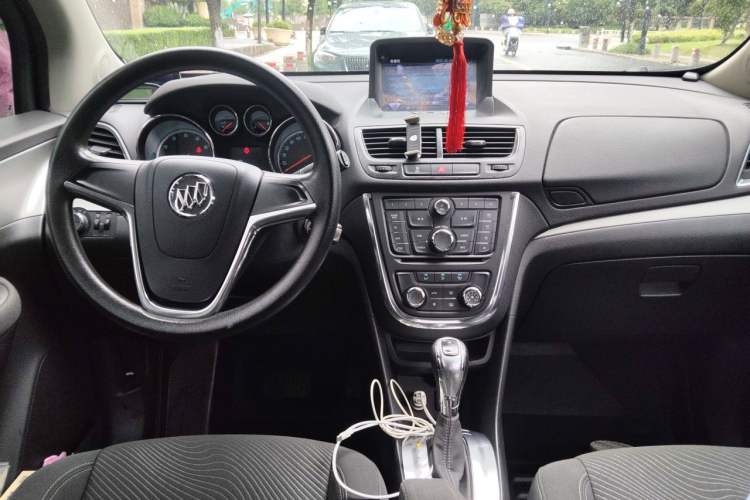Used Buick Encore 2014 1.4T Automatic Two-Wheel Drive Urban Elite Model Center Console