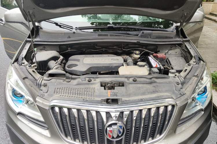 Used Buick Encore 2014 1.4T Automatic Two-Wheel Drive Urban Elite Model Engine Bay