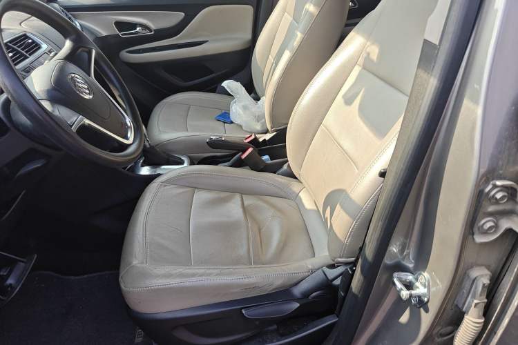 Used Buick Encore 2014 1.4T Automatic Two-Wheel Drive Urban Elite Model Left Front Seat