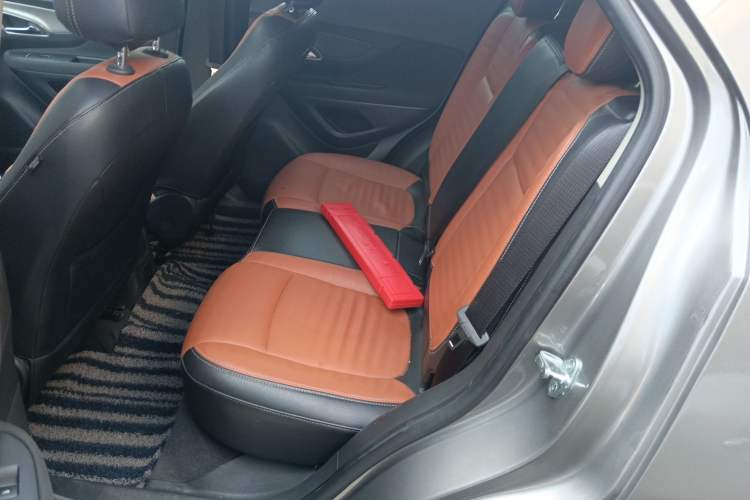 Used Buick Encore 2014 1.4T Automatic Two-Wheel Drive Urban Elite Model Left Rear Seat
