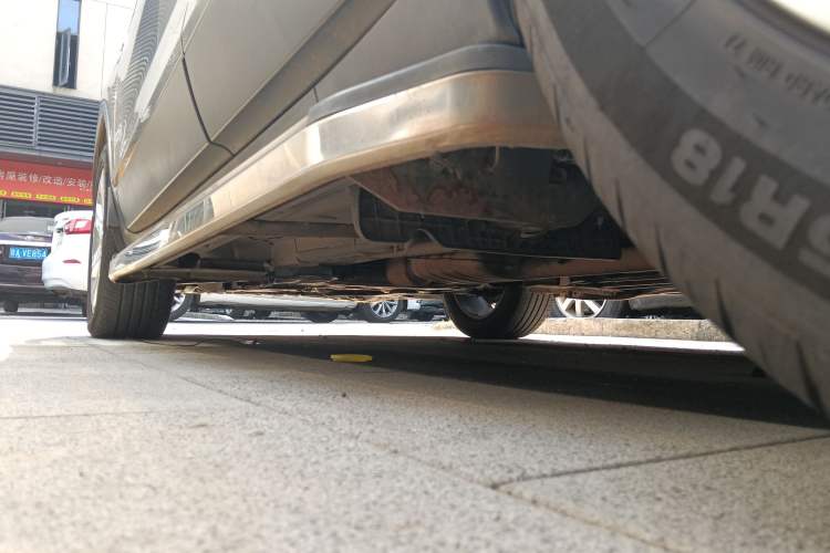 Used Buick Encore 2014 1.4T Automatic Two-Wheel Drive Urban Elite Model Left Side Sill