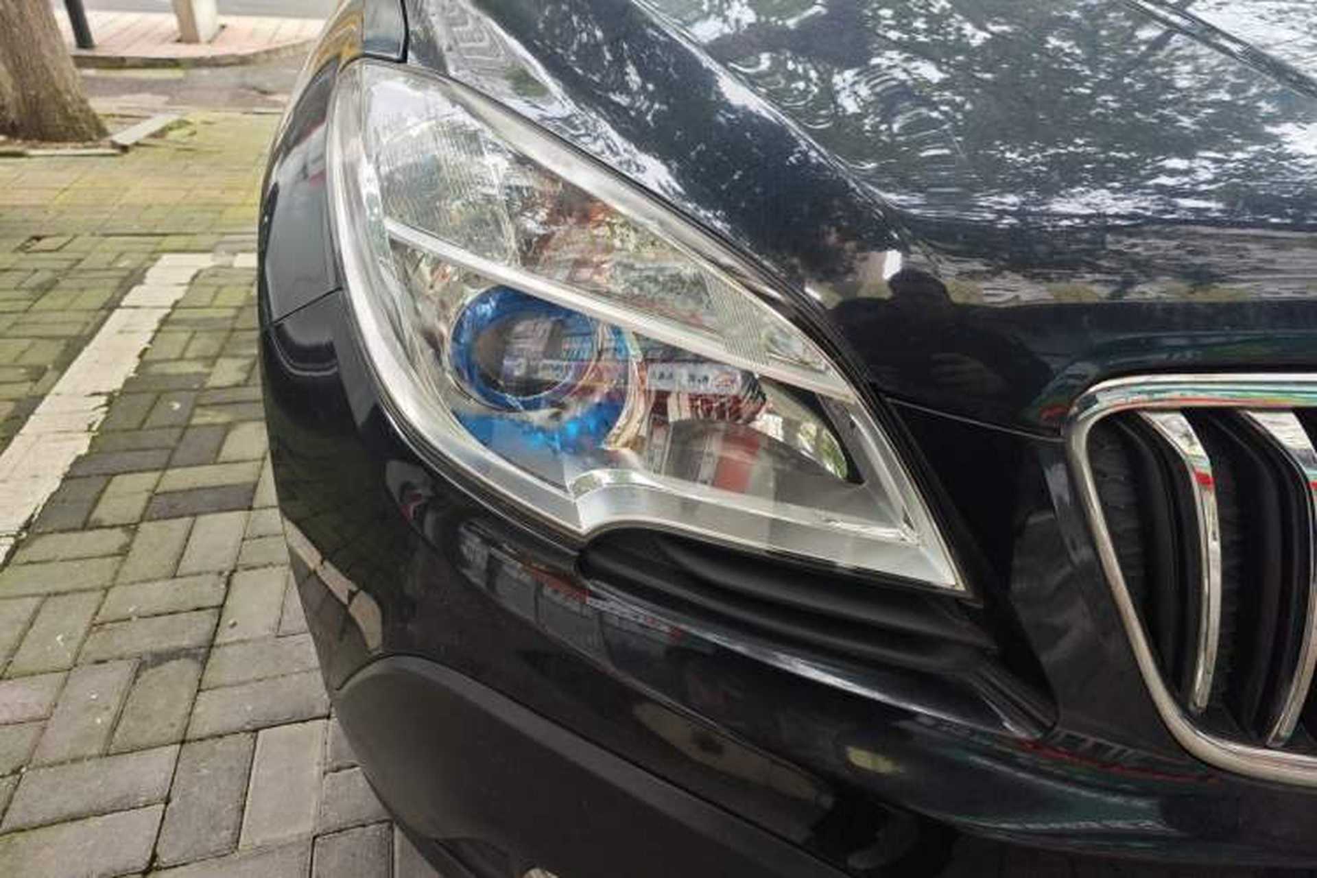 Used Buick Encore 2014 1.4T Automatic Two-Wheel Drive Urban Elite Model Right Front Headlight