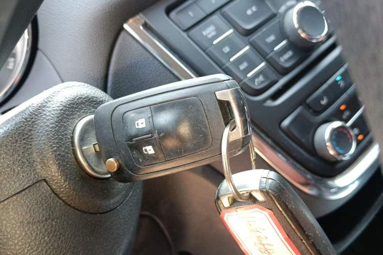 Used Buick Encore 2014 1.4T Automatic Two-Wheel Drive Urban Elite Model Vehicle Key