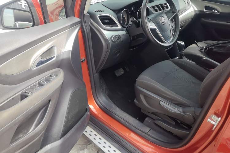 Used Buick Encore 2014 1.4T Automatic Two-Wheel Drive Urban Elite Model Driver Seat