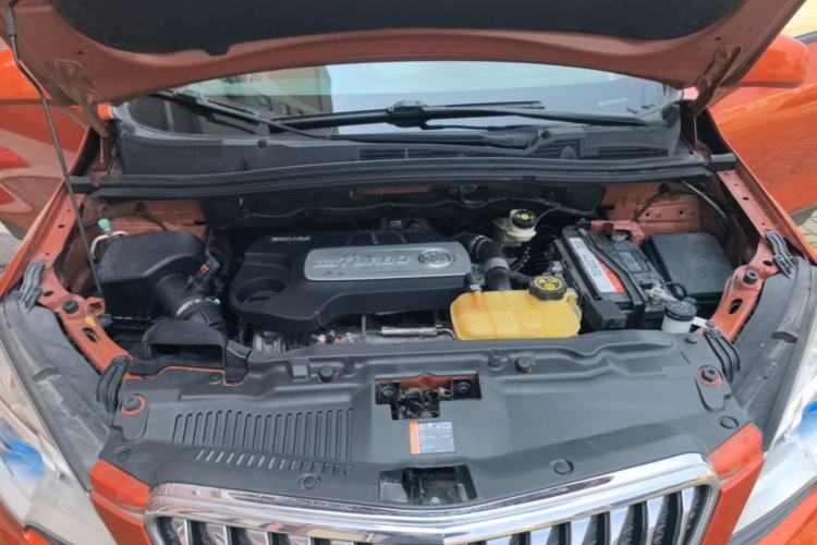 Used Buick Encore 2014 1.4T Automatic Two-Wheel Drive Urban Elite Model Engine Bay