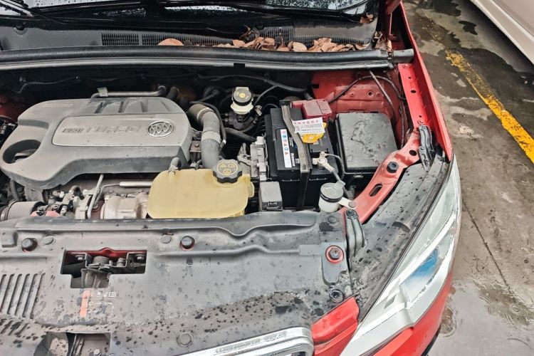 Used Buick Encore 2014 1.4T Automatic Two-Wheel Drive Urban Elite Model Engine Bay Left