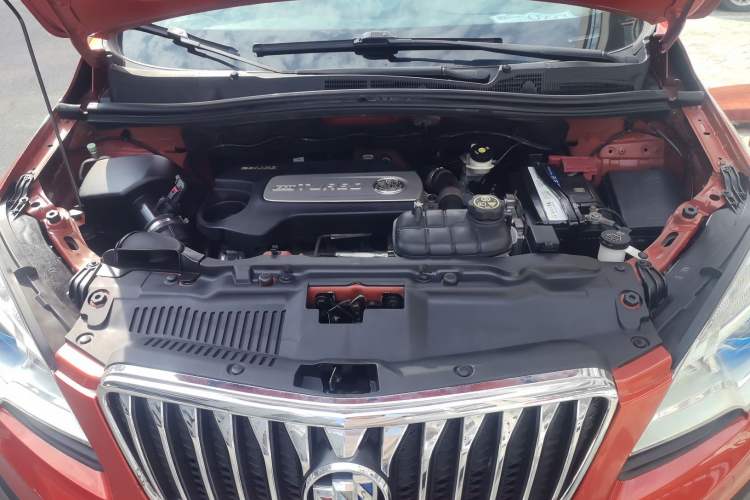 Used Buick Encore 2014 1.4T Automatic Two-Wheel Drive Urban Elite Model Engine Bay