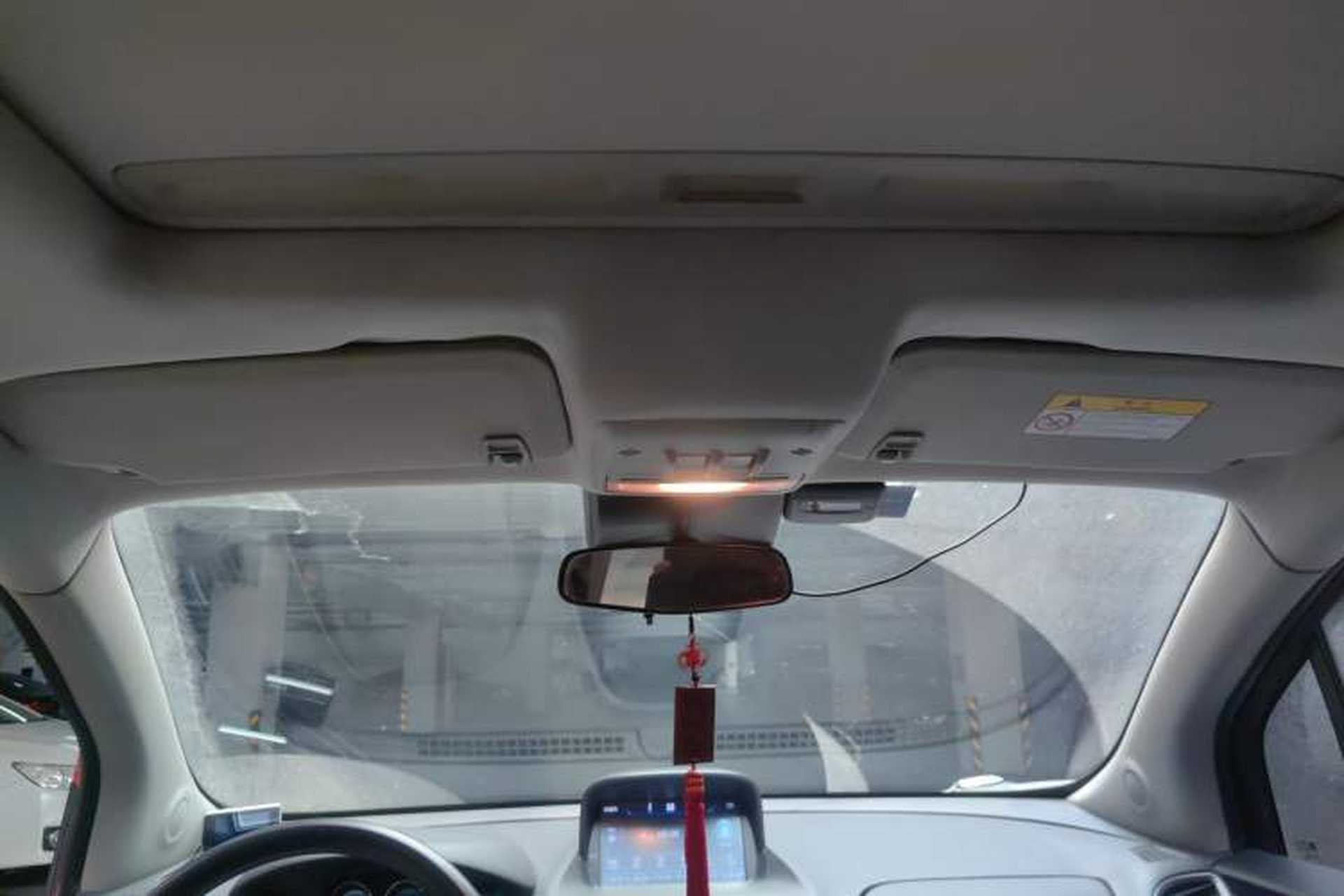 Used Buick Encore 2014 1.4T Automatic Two-Wheel Drive Urban Elite Model Headliner