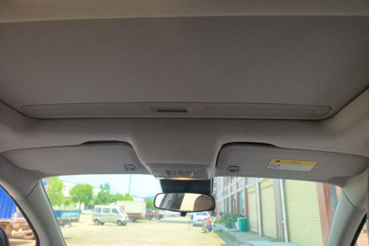 Used Buick Encore 2014 1.4T Automatic Two-Wheel Drive Urban Elite Model Headliner