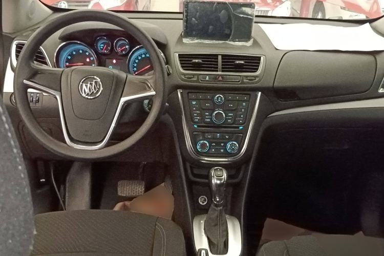 Used Buick Encore 2014 1.4T Automatic Two-Wheel Drive Urban Elite Model Interior 2