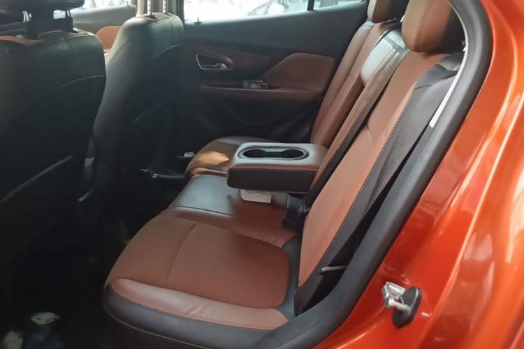 Used Buick Encore 2014 1.4T Automatic Two-Wheel Drive Urban Leading Model Left Rear Seat