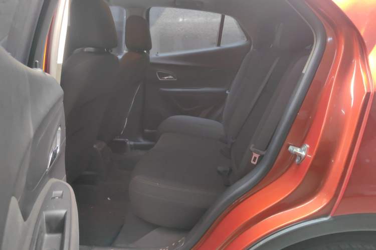 Used Buick Encore 2014 1.4T Automatic Two-Wheel Drive Urban Elite Model Left Rear Seat