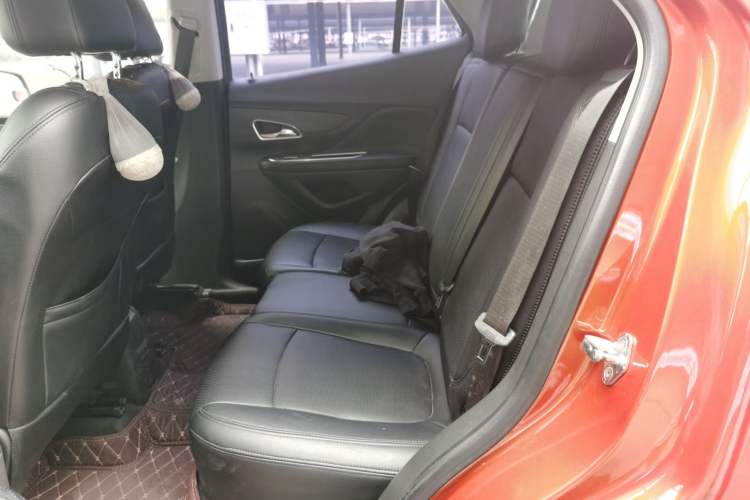 Used Buick Encore 2014 1.4T Automatic Two-Wheel Drive Urban Elite Model Left Rear Seat
