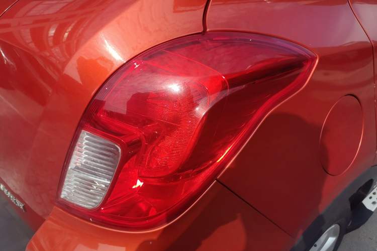 Used Buick Encore 2014 1.4T Automatic Two-Wheel Drive Urban Elite Model Right Rear Taillight