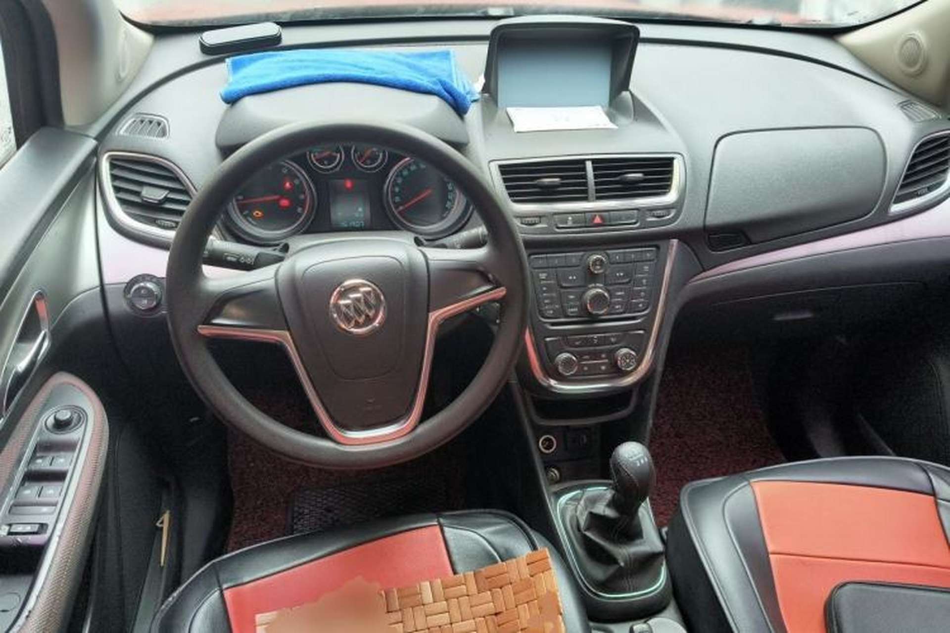 Used Buick Encore 2014 1.4T Manual Two-Wheel Drive Urban Advanced Model Steering Wheel