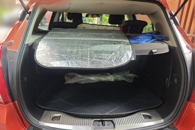 Used Buick Encore 2014 1.4T Automatic Two-Wheel Drive Urban Elite Model Trunk