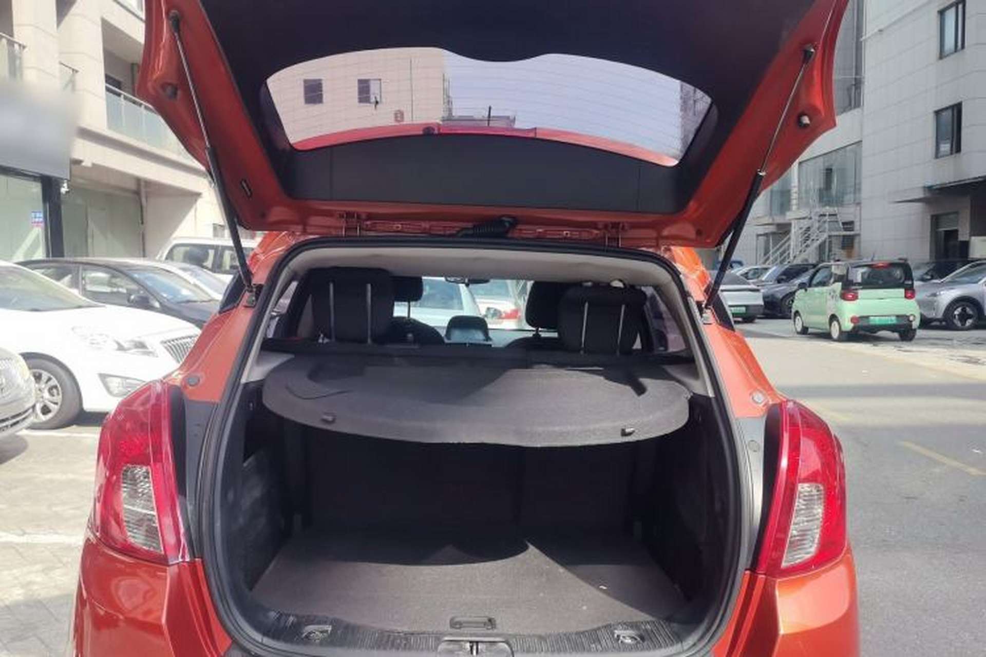 Used Buick Encore 2014 1.4T Automatic Two-Wheel Drive Urban Elite Model Trunk
