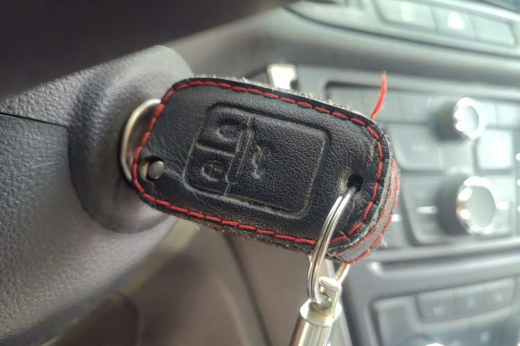 Used Buick Encore 2014 1.4T Automatic Two-Wheel Drive Urban Elite Model Vehicle Key