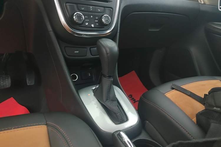 Used Buick Encore 2014 1.4T Automatic Two-Wheel Drive Urban Leading Model Gear Lever