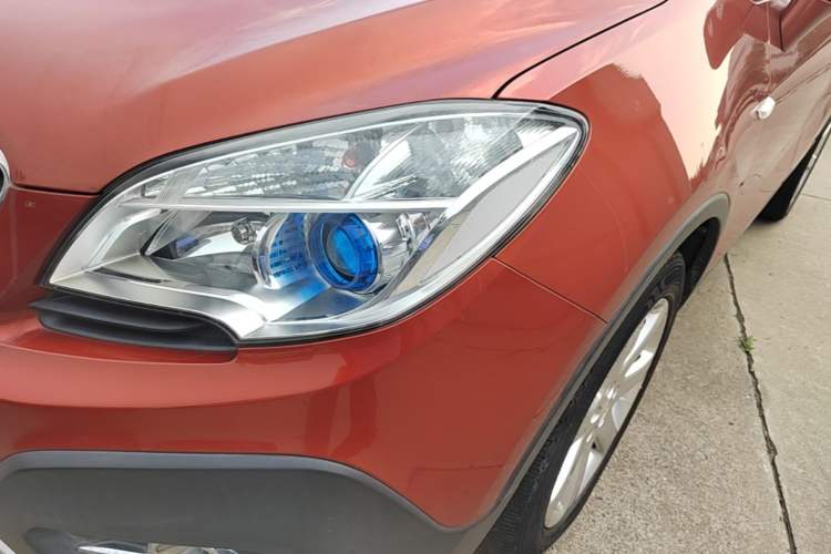 Used Buick Encore 2014 1.4T Automatic Two-Wheel Drive Urban Leading Model Left Front Headlight