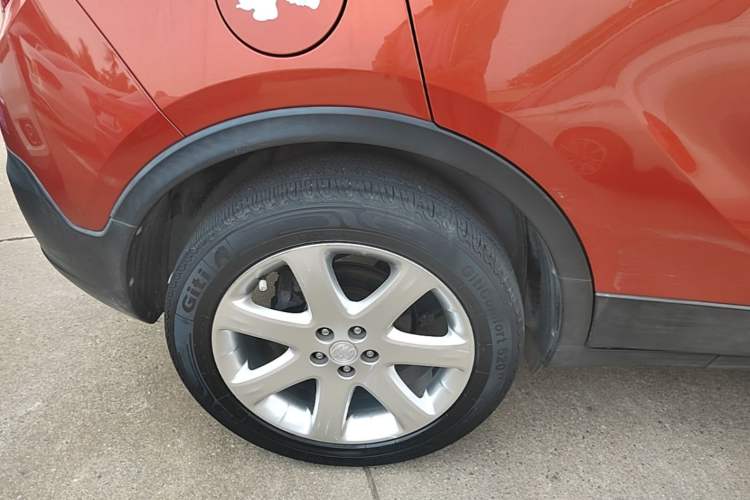 Used Buick Encore 2014 1.4T Automatic Two-Wheel Drive Urban Leading Model Right Rear Wheel Hub