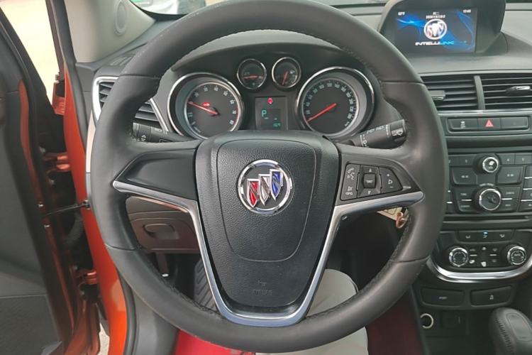 Used Buick Encore 2014 1.4T Automatic Two-Wheel Drive Urban Leading Model Steering Wheel