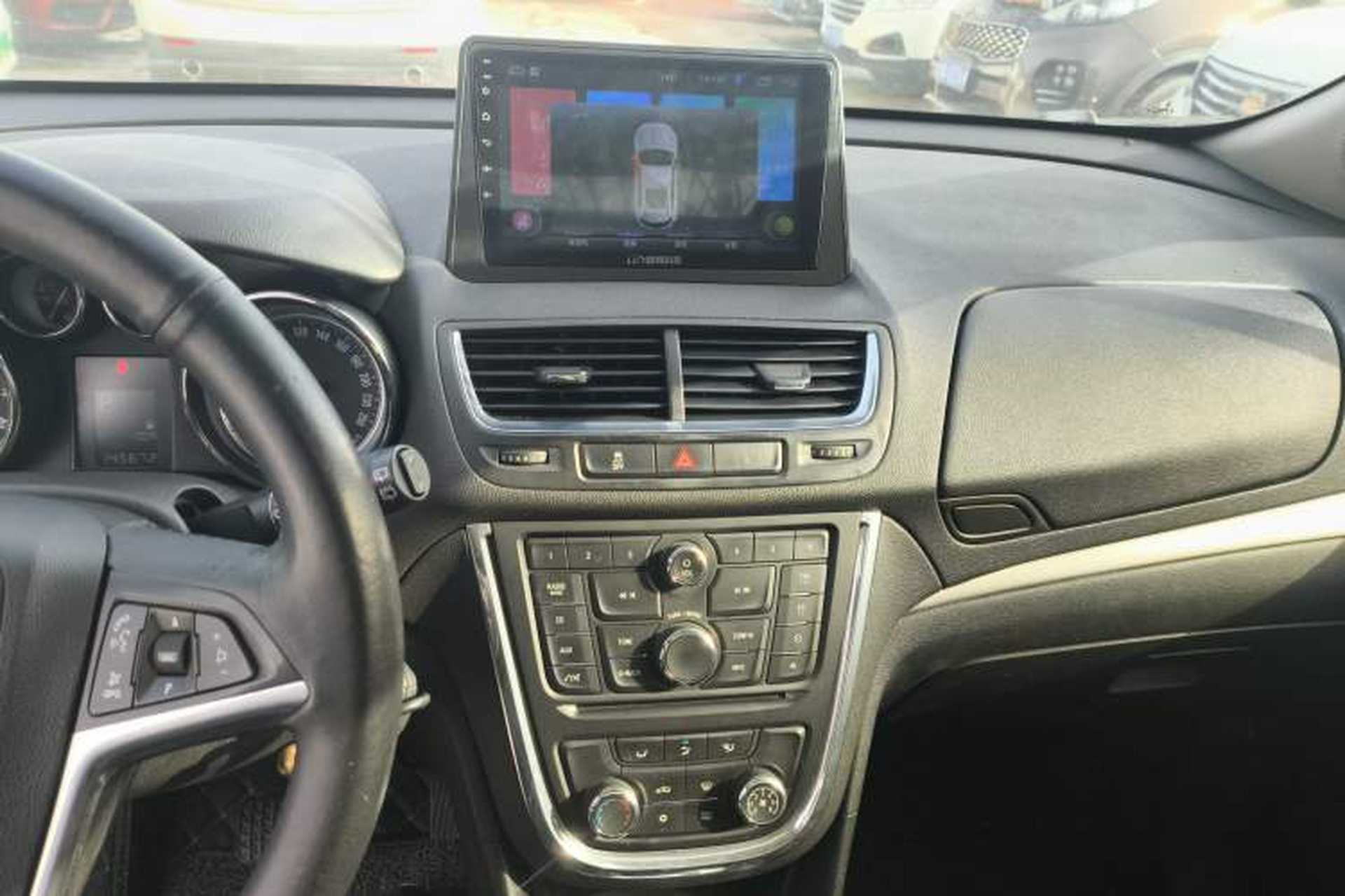 Used Buick Encore 2014 1.4T Automatic Two-Wheel Drive Urban Elite Model Audio And AC Panel