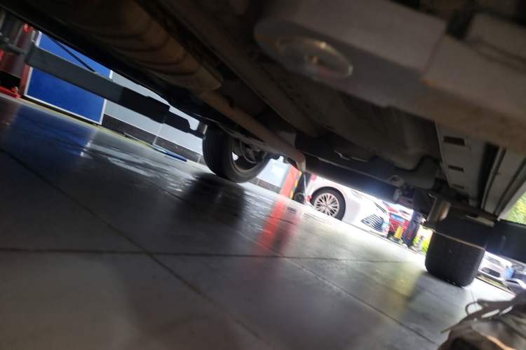 Used Buick Encore 2014 1.4T Automatic Two-Wheel Drive Urban Elite Model Chassis Front Left