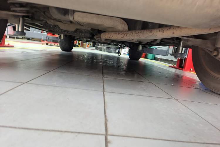 Used Buick Encore 2014 1.4T Automatic Two-Wheel Drive Urban Elite Model Chassis Rear