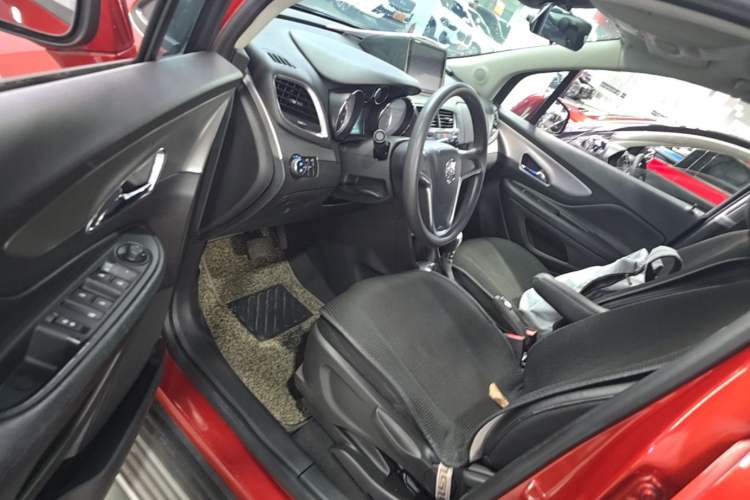 Used Buick Encore 2014 1.4T Automatic Two-Wheel Drive Urban Elite Model Driver Seat