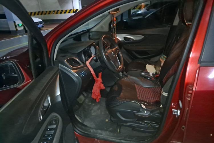 Used Buick Encore 2014 1.4T Automatic Two-Wheel Drive Urban Elite Model Driver Seat