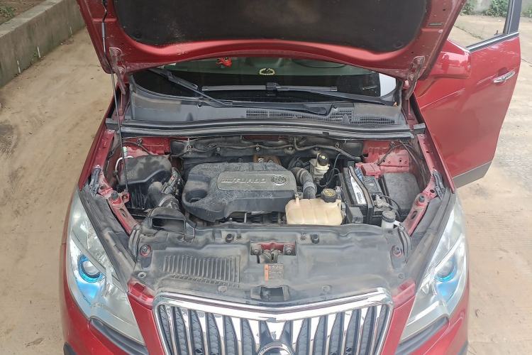Used Buick Encore 2014 1.4T Automatic Two-Wheel Drive Urban Leading Model Engine Bay