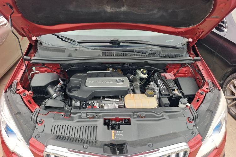 Used Buick Encore 2014 1.4T Automatic Two-Wheel Drive Urban Elite Model Engine Bay