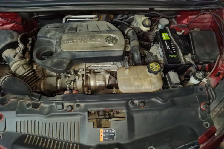 Used Buick Encore 2014 1.4T Automatic Two-Wheel Drive Urban Elite Model Engine Bay