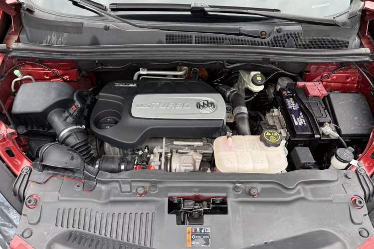 Used Buick Encore 2014 1.4T Automatic Two-Wheel Drive Urban Elite Model Engine Bay