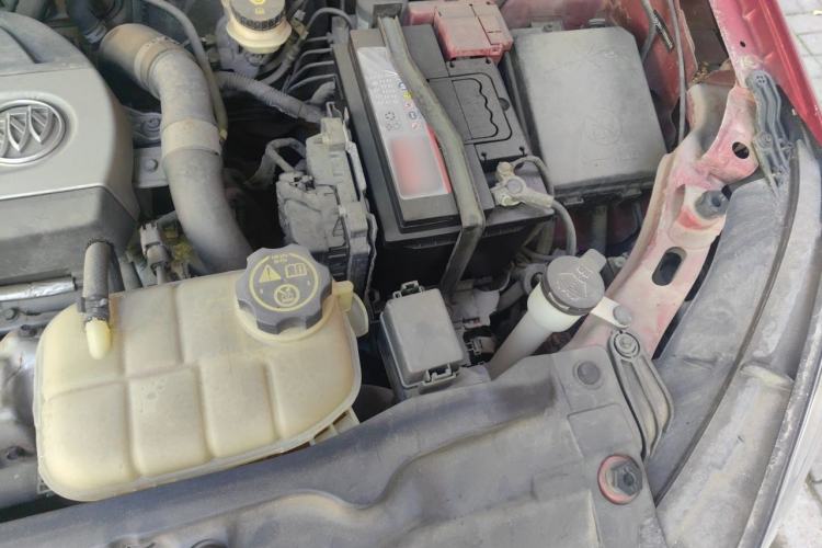 Used Buick Encore 2014 1.4T Automatic Two-Wheel Drive Urban Elite Model Engine Bay Left