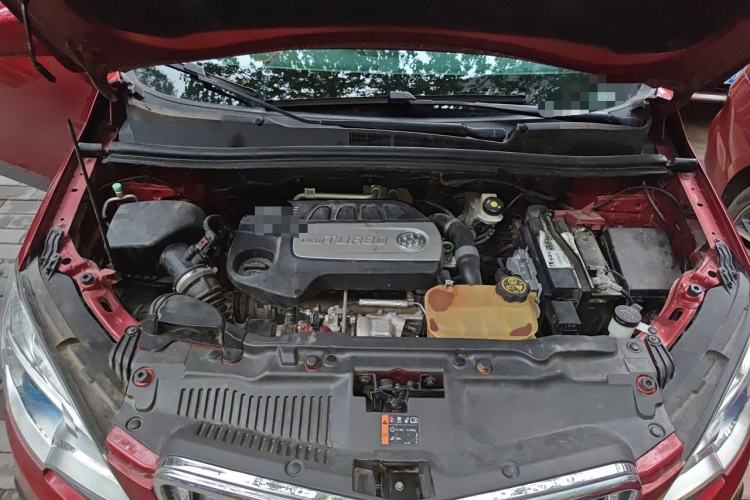 Used Buick Encore 2014 1.4T Automatic Two-Wheel Drive Urban Elite Model Engine Bay