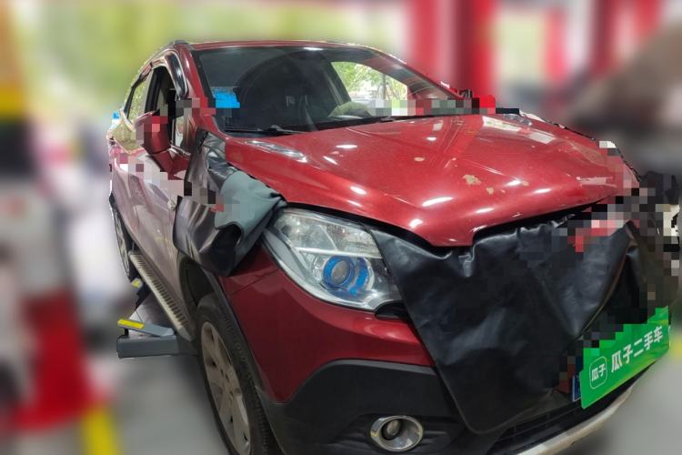 Used Buick Encore 2014 1.4T Automatic Two-Wheel Drive Urban Elite Model Front Right 45 Deg