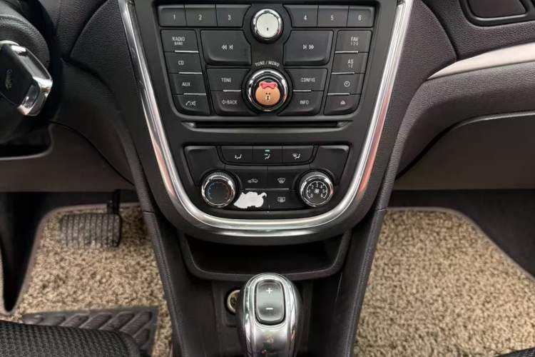 Used Buick Encore 2014 1.4T Automatic Two-Wheel Drive Urban Elite Model Gear Lever