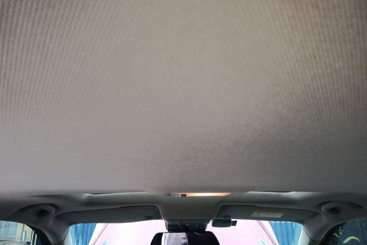 Used Buick Encore 2014 1.4T Automatic Two-Wheel Drive Urban Elite Model Headliner