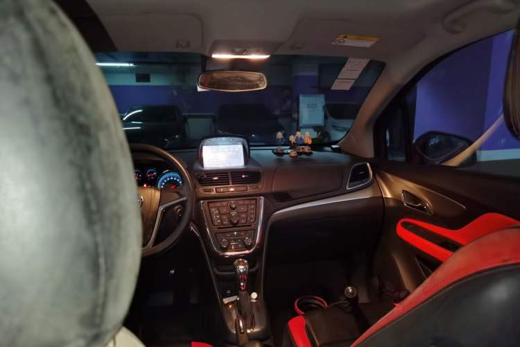 Used Buick Encore 2014 1.4T Automatic Two-Wheel Drive Urban Elite Model Headliner
