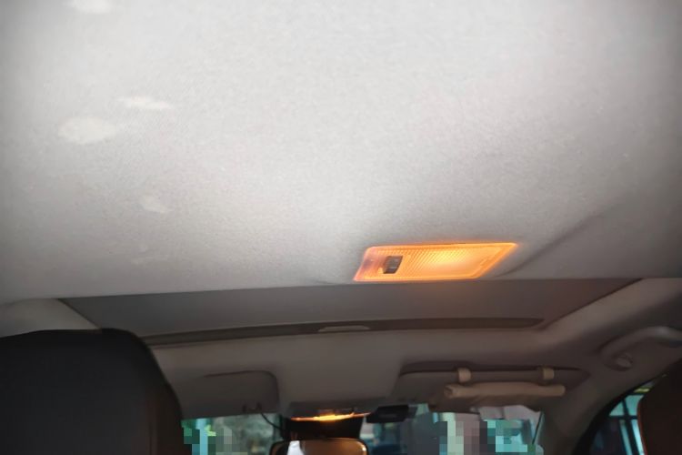 Used Buick Encore 2014 1.4T Automatic Two-Wheel Drive Urban Elite Model Headliner
