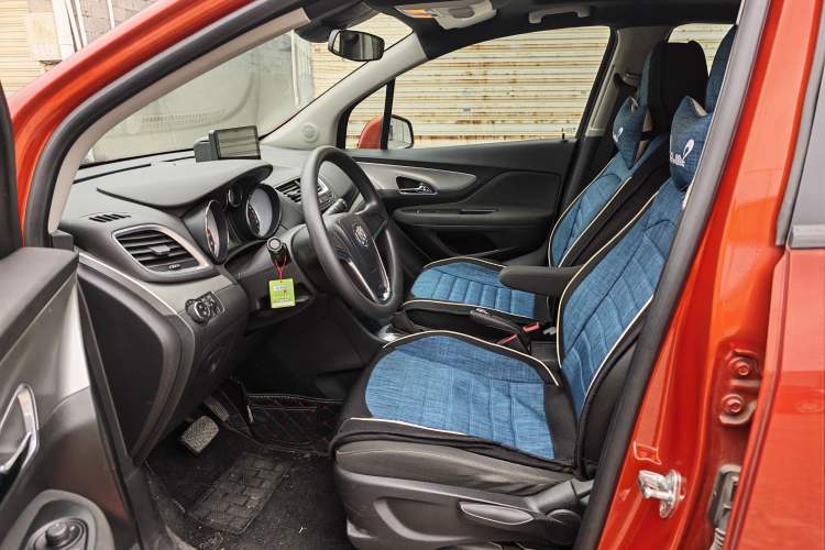 Used Buick Encore 2014 1.4T Automatic Two-Wheel Drive Urban Elite Model Interior 1