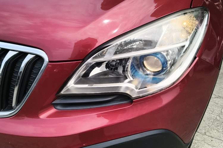 Used Buick Encore 2014 1.4T Automatic Two-Wheel Drive Urban Elite Model Left Front Headlight