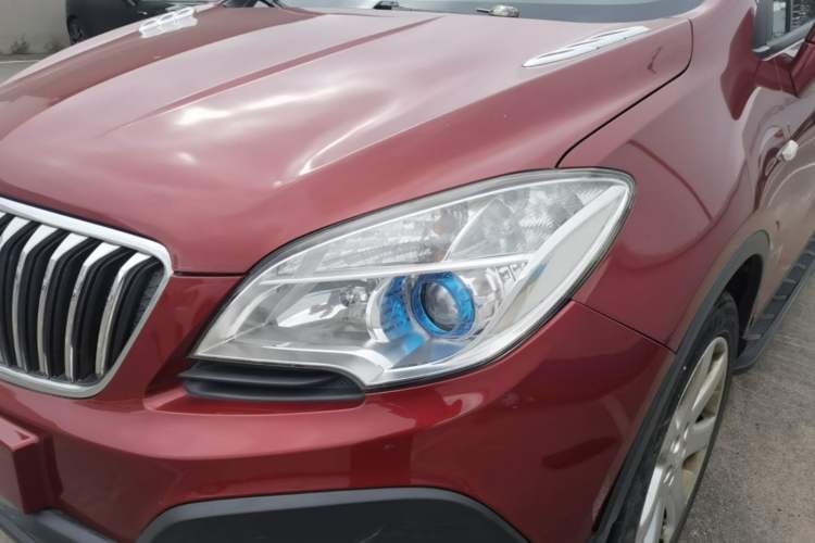 Used Buick Encore 2014 1.4T Manual Two-Wheel Drive Urban Advanced Model Left Front Headlight