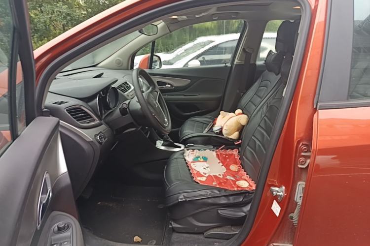 Used Buick Encore 2014 1.4T Automatic Two-Wheel Drive Urban Elite Model Left Front Seat