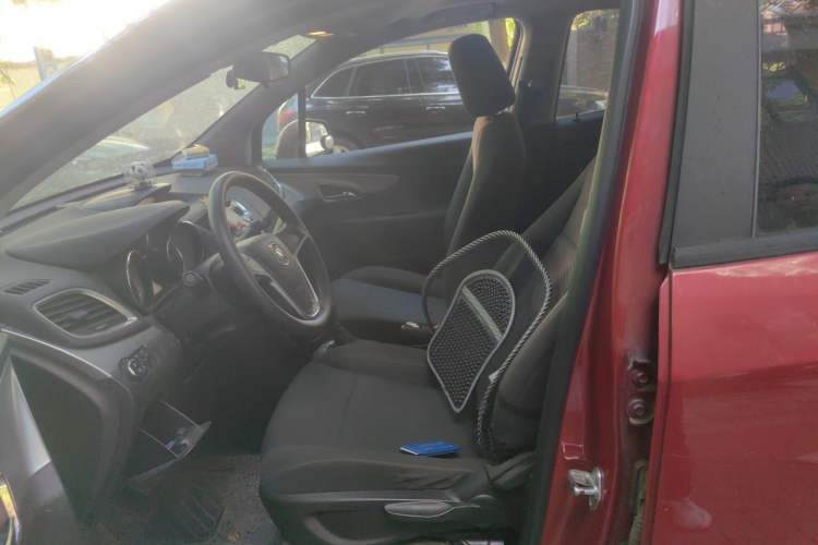 Used Buick Encore 2014 1.4T Automatic Two-Wheel Drive Urban Elite Model Left Front Seat