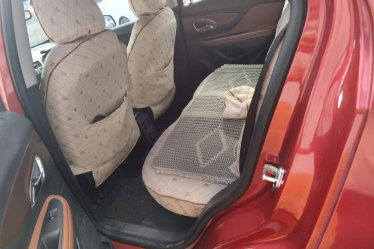 Used Buick Encore 2014 1.4T Automatic Two-Wheel Drive Urban Leading Model Left Rear Seat