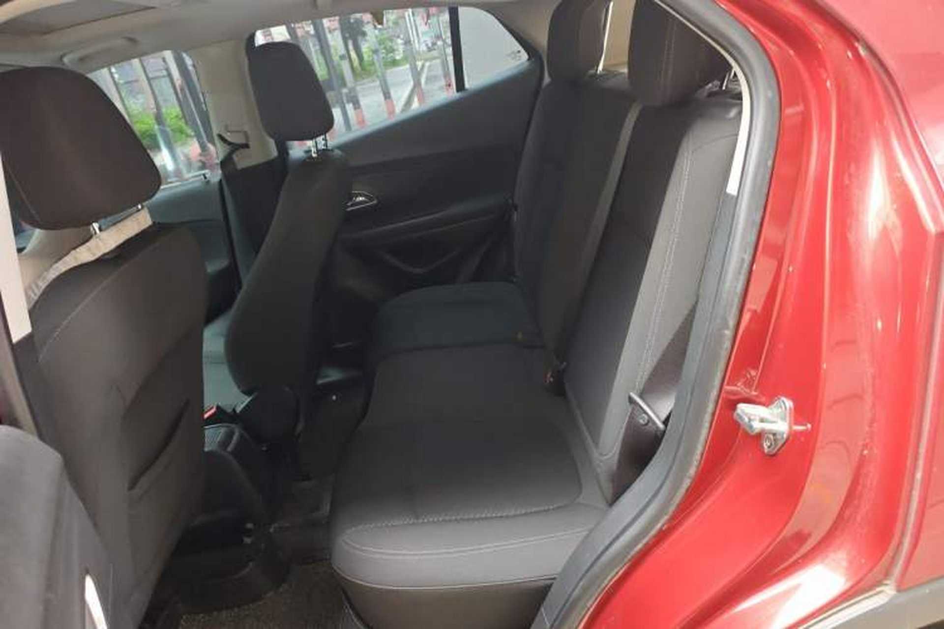 Used Buick Encore 2014 1.4T Automatic Two-Wheel Drive Urban Elite Model Left Rear Seat