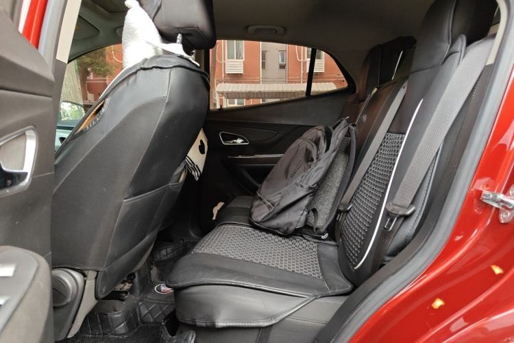 Used Buick Encore 2014 1.4T Automatic Two-Wheel Drive Urban Elite Model Left Rear Seat